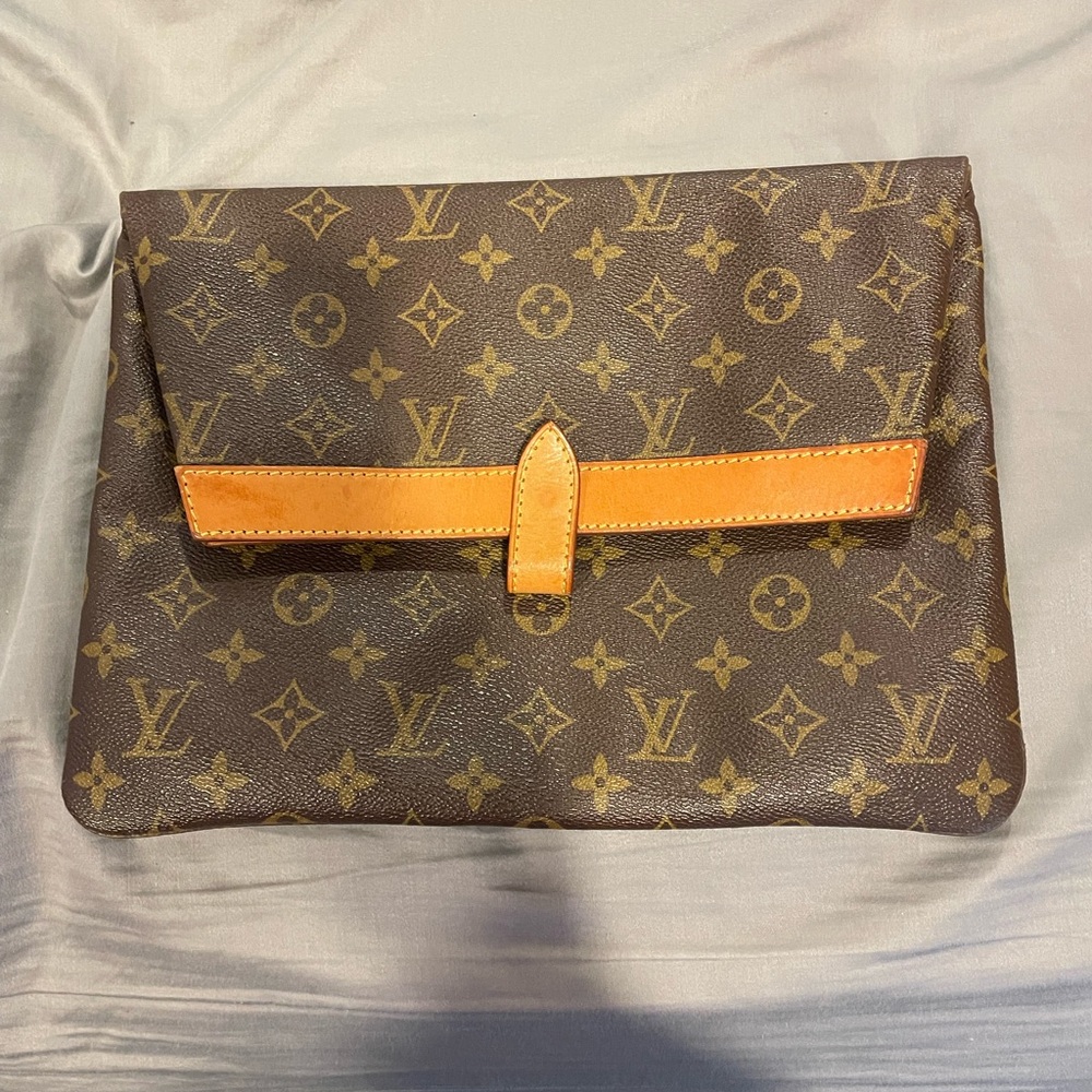 Louis Vuitton Brown Monogram Clutch